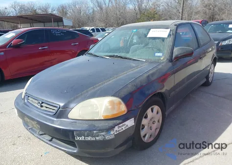 1998 Honda Civic Dx z USA, uszkodzony, nr VIN 2HGEJ6448WH104227
